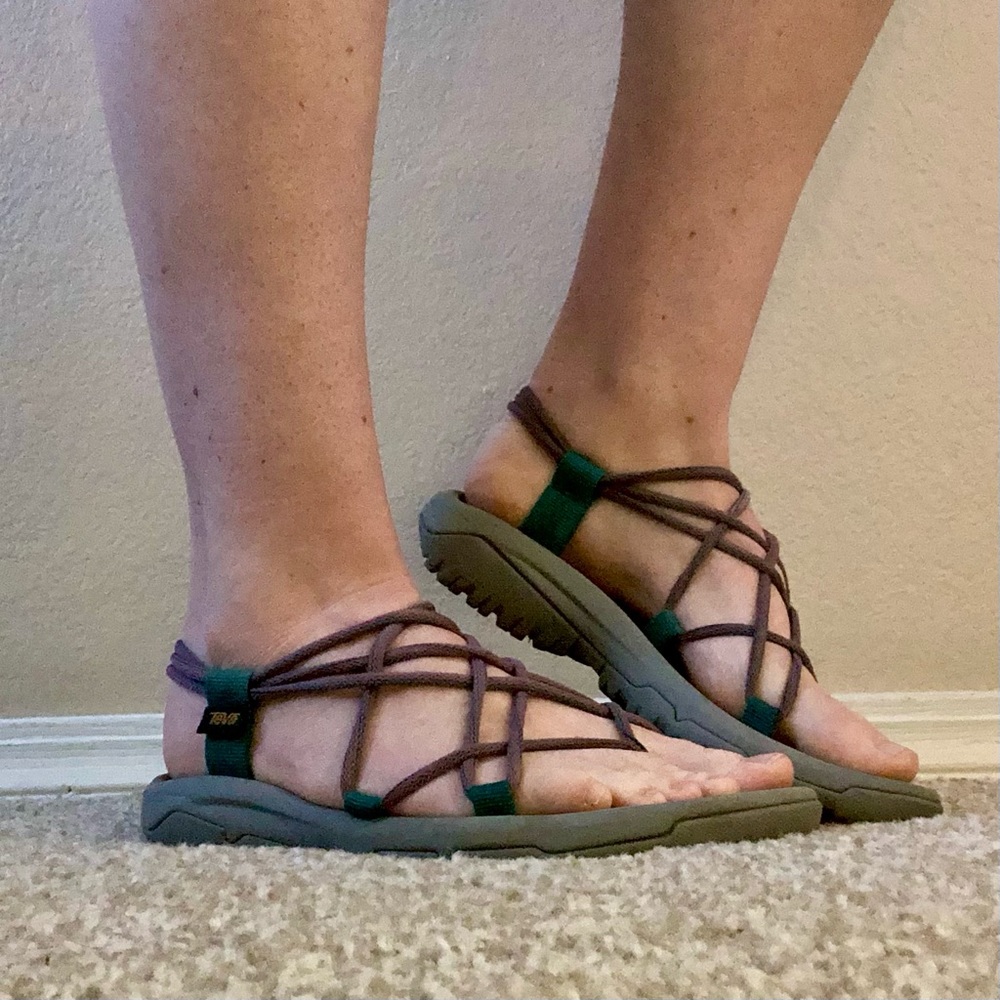 Strappy Teva Sandals Size 7